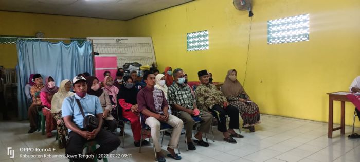 Penyaluran Bantuan Langsung Tunai Dana Desa (BLT-DD) Tahap VII Desa Gemeksekti Kecamatan Kebumen Kabupaten Kebumen Tahun Anggaran 2022   01