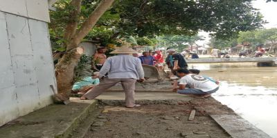 Kerja bhakti perawatan dan pembuatan jalan setapak warga Rt 07 Rw 01 Desa Gemeksekti